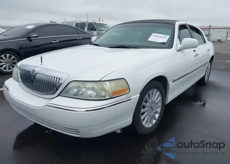 2004 Lincoln Town Car Signature из США, поврежденный, VIN 1LNHM81W14Y604636